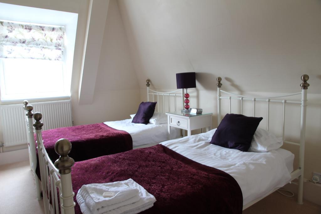 Cambridge House Bed & Breakfast Bed & Breakfast Torpoint Room photo