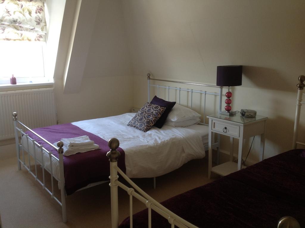 Cambridge House Bed & Breakfast Bed & Breakfast Torpoint Room photo